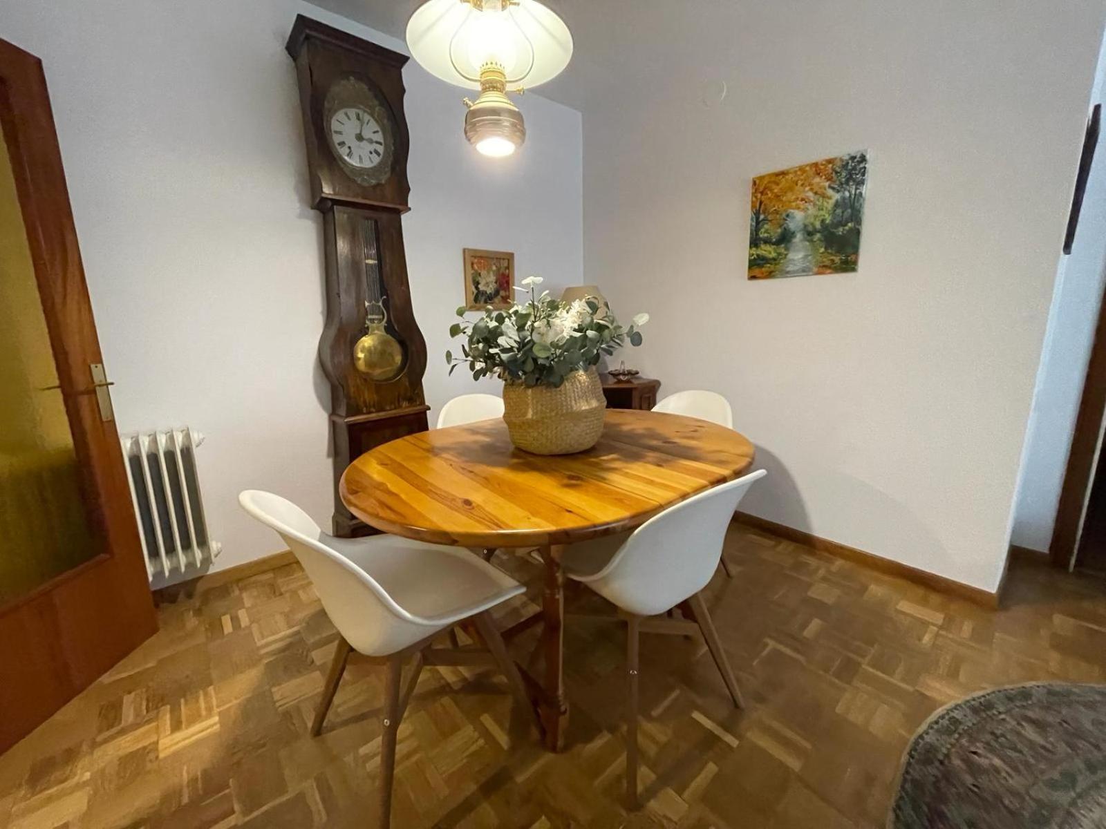 Apartamento Capelot Jaca Zewnętrze zdjęcie